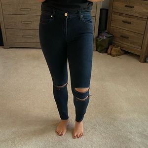 J.Brand Sz 27 Dark Denim Skinny Jeans w/ Tears